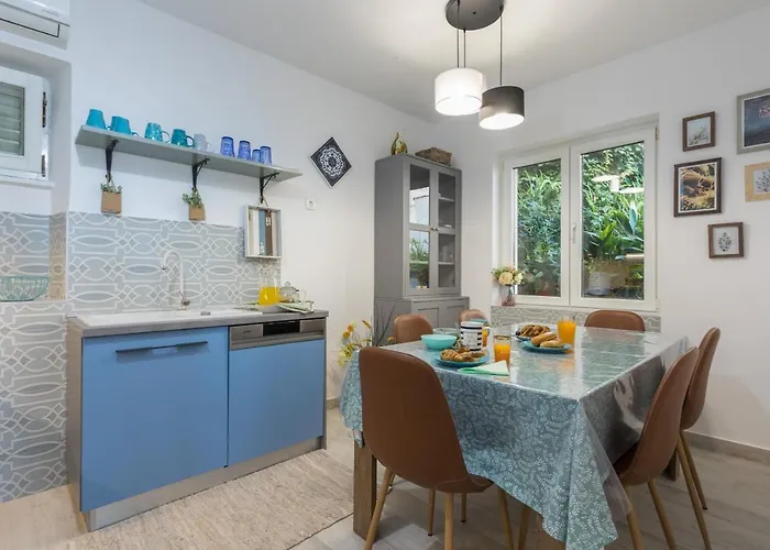 Lusi Ντουμπρόβνικ